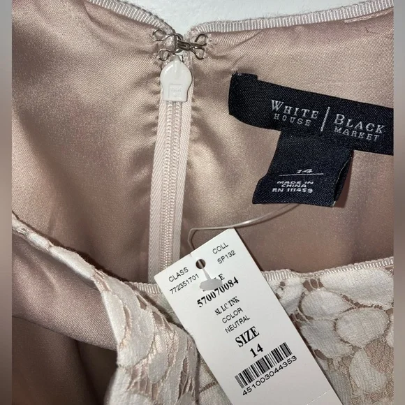 Beautiful white lace dress - Picture 5 of 9